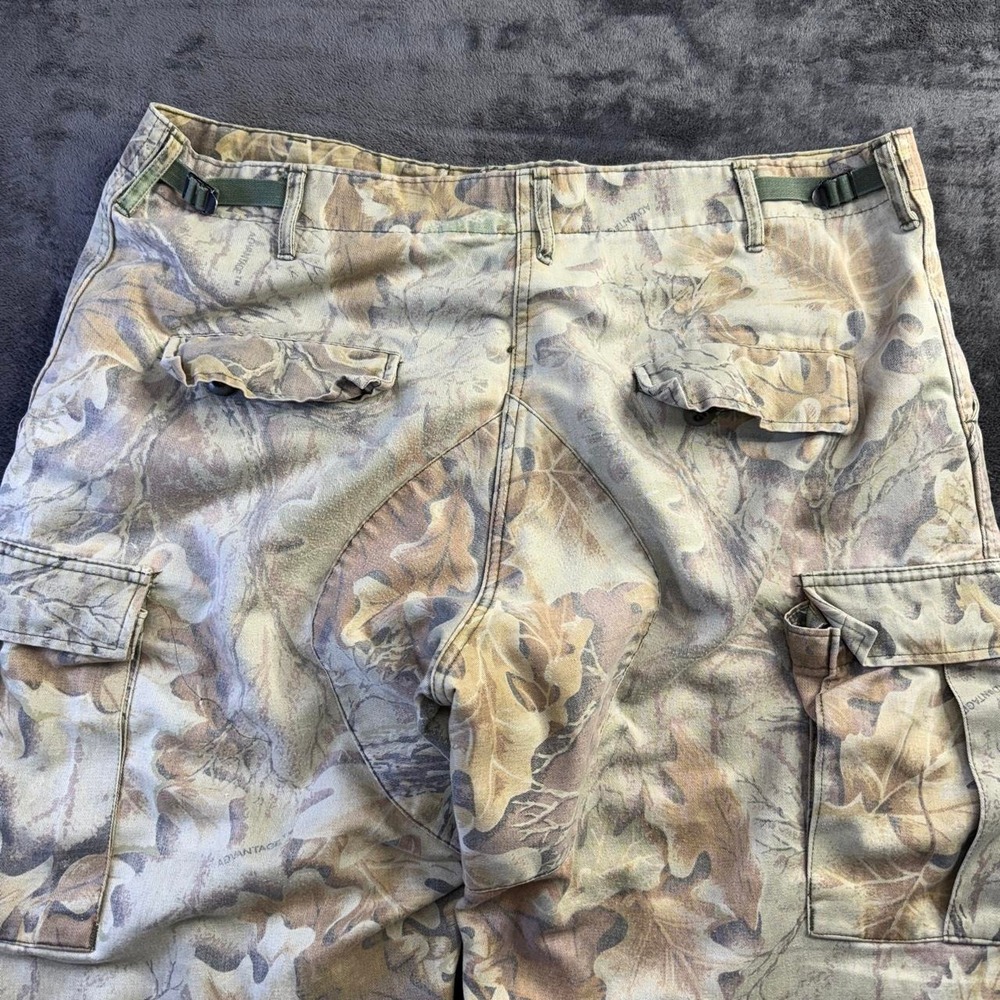 Vintage Camo Cargo Pants Mens 40x28 XL Short Leaf Print Hunting Outdoors - Picture 6 of 8